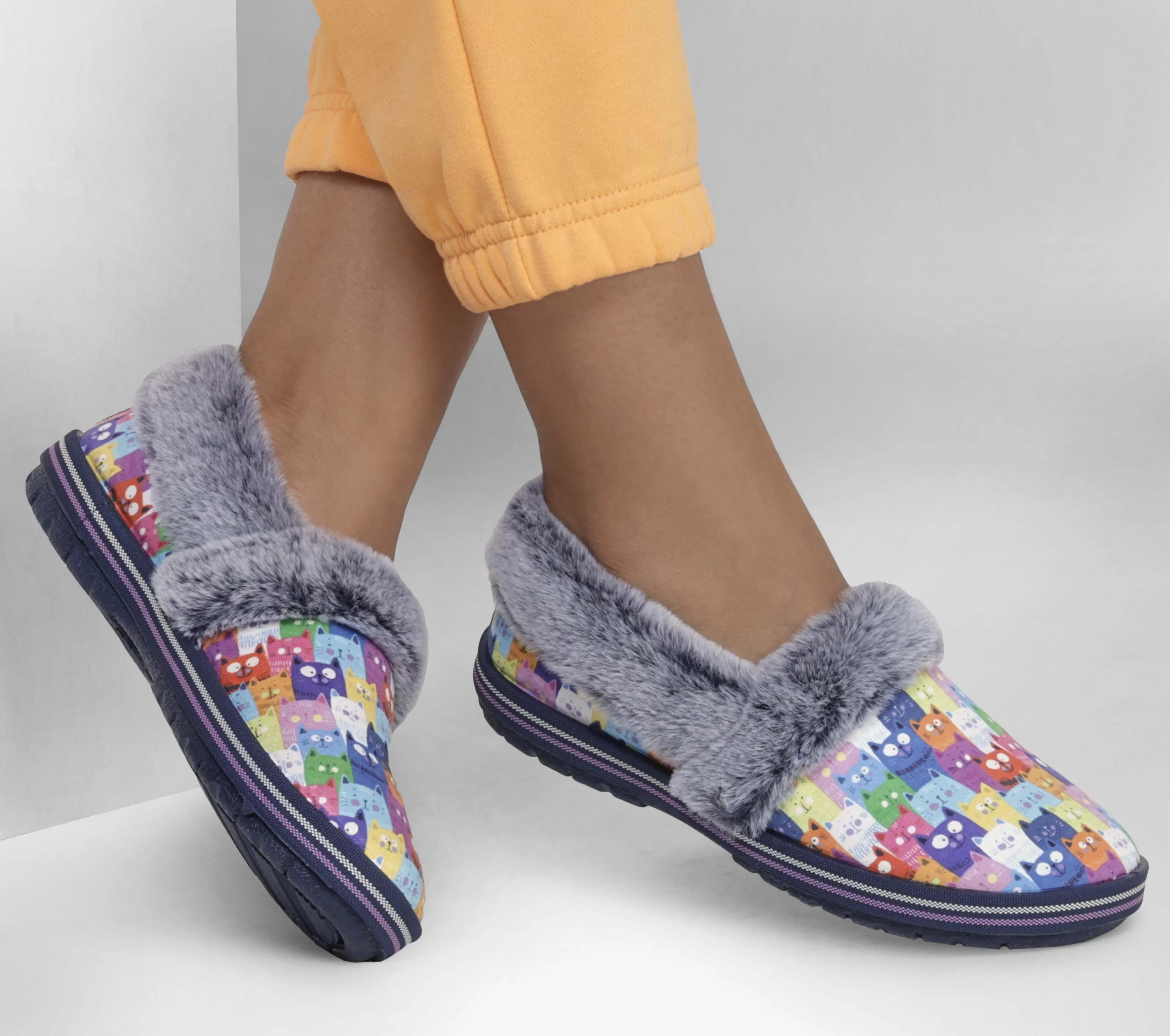 SKECHERS BOBS Too Cozy - Rockstar Pawty | Mujer Slippers