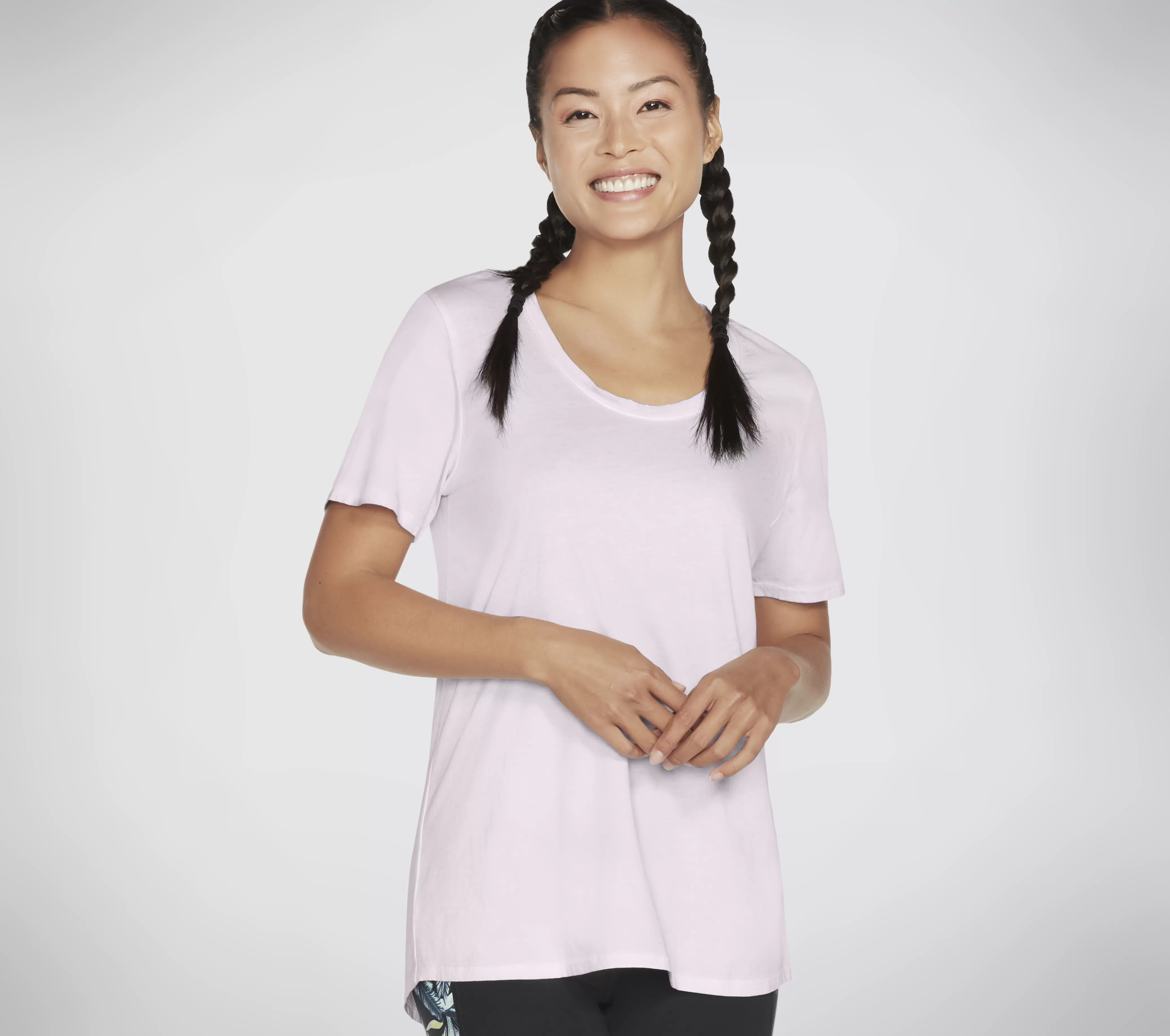 SKECHERS Diamond Wash Hatha Scoop Neck Tunic Tee | Mujer Tops Y Partes De Arriba | Tops Y Partes De Arriba