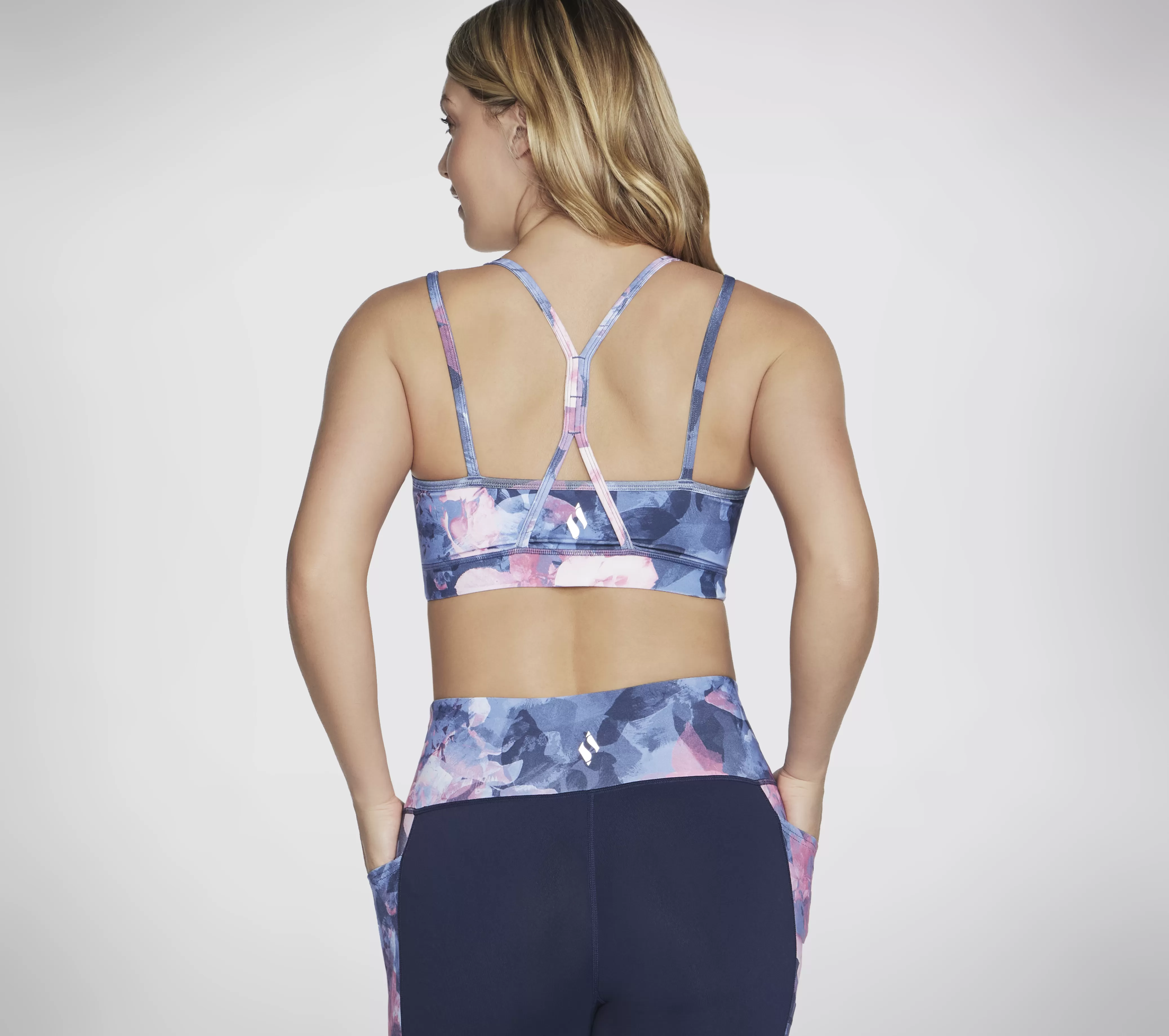 SKECHERS GO WALK Summer Rose Bra | Mujer Tops Y Partes De Arriba | Tops Y Partes De Arriba