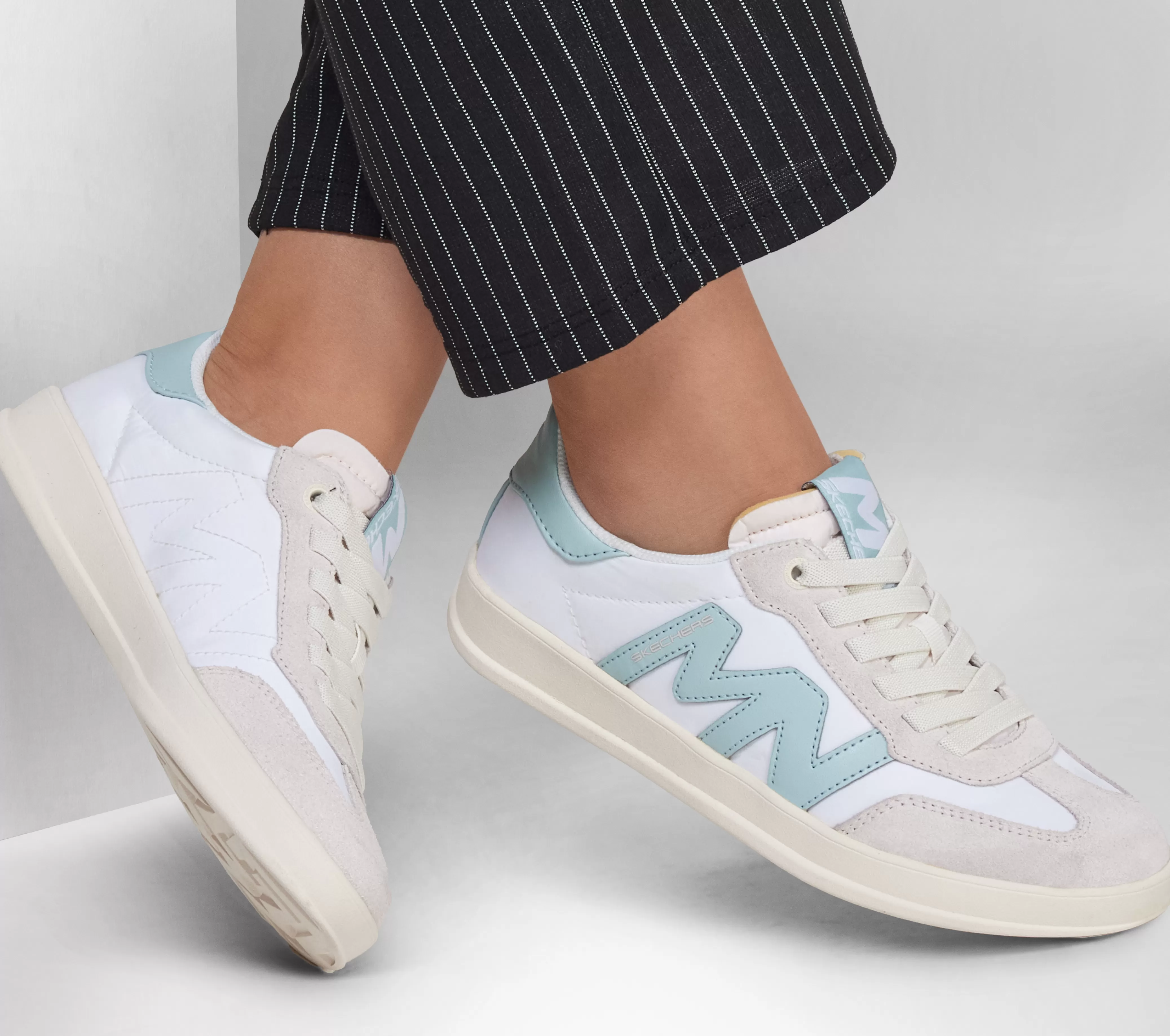 SKECHERS Mark Nason: New Wave Cup - The Rally | Mujer Con Cordones | Zapatillas Casual