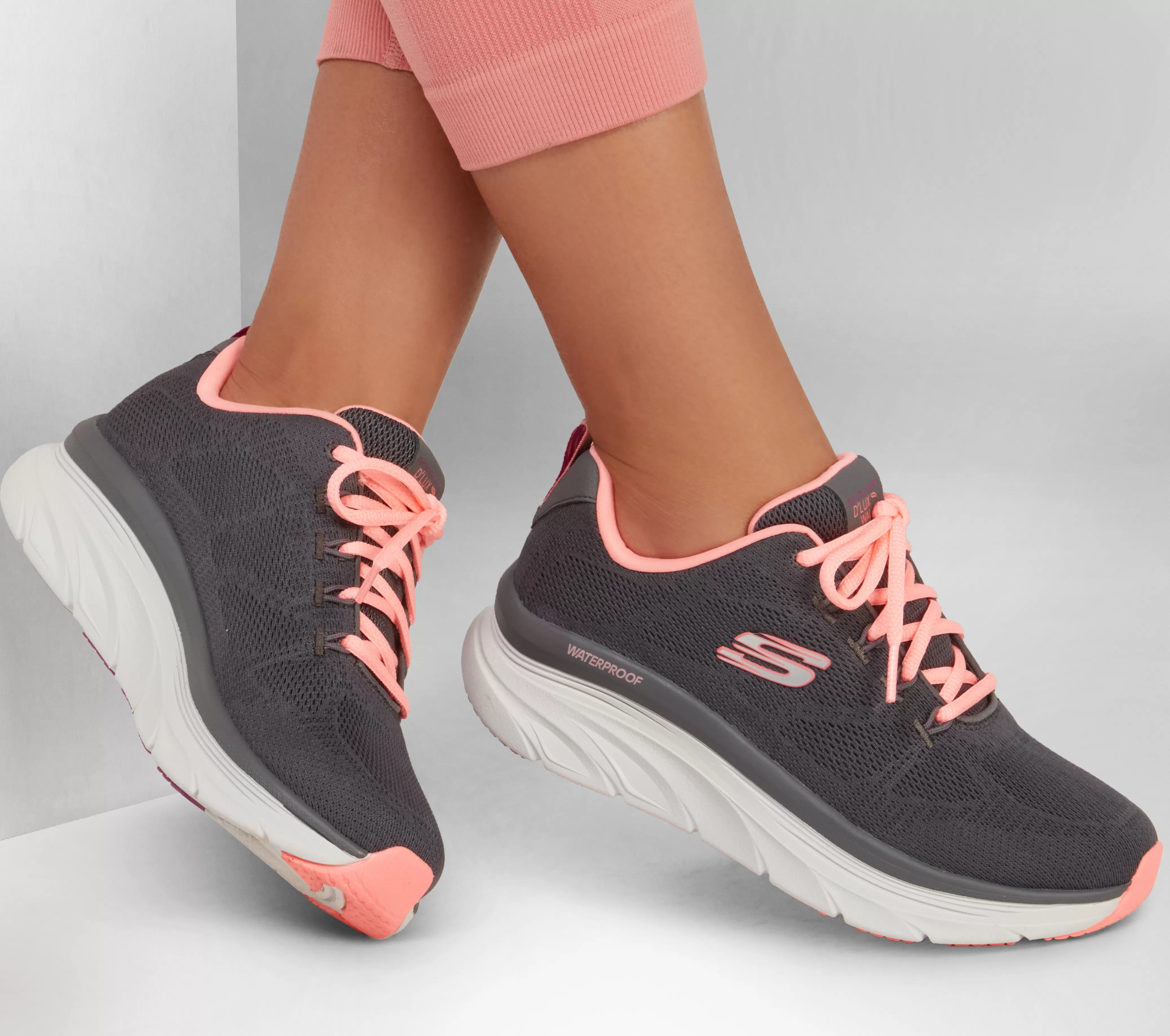 SKECHERS Relaxed Fit: D'Lux Walker - Get Oasis | Mujer Con Cordones | Zapatillas De Deporte