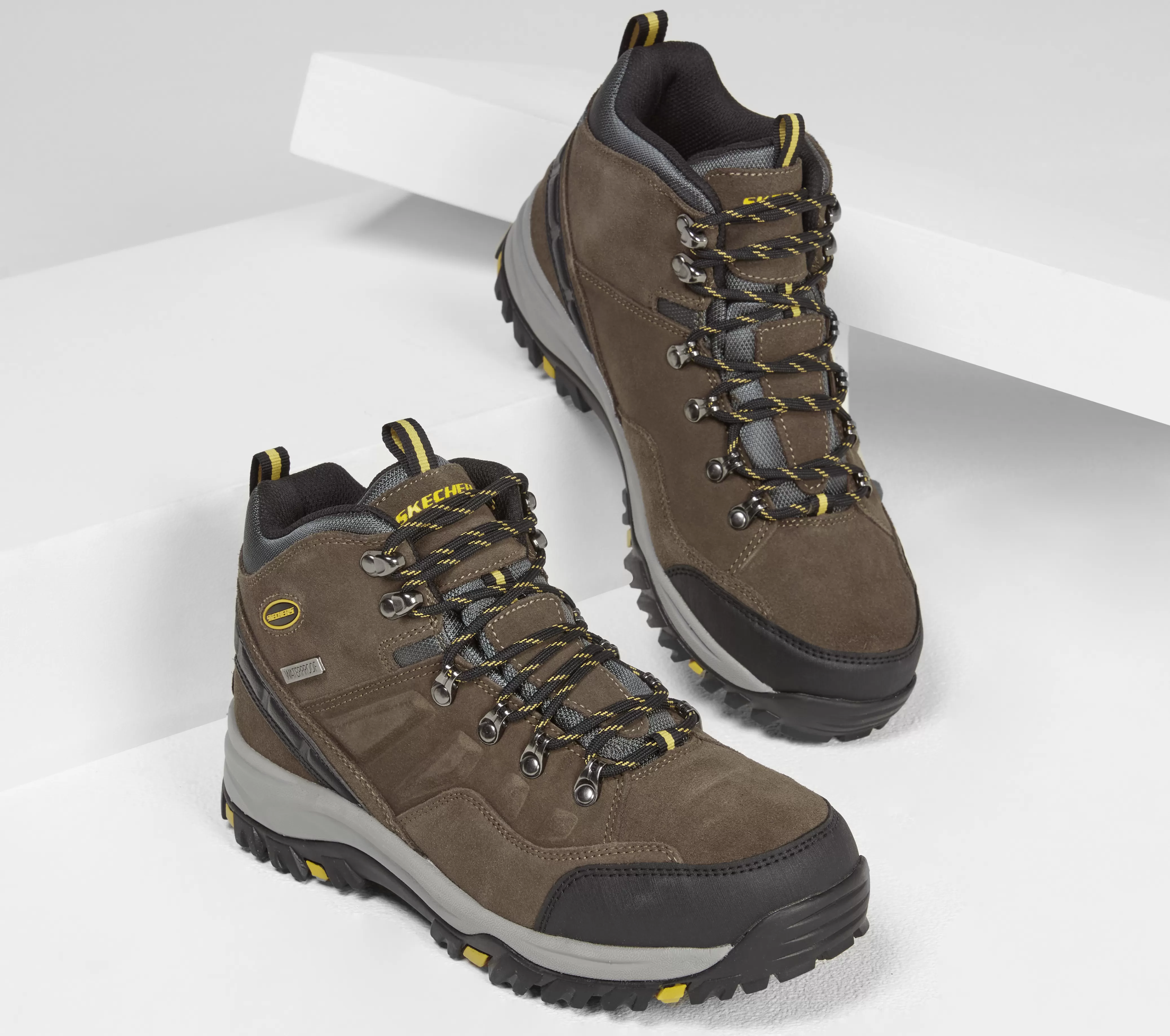 SKECHERS Relaxed Fit: Relment - Pelmo | Hombre Botas