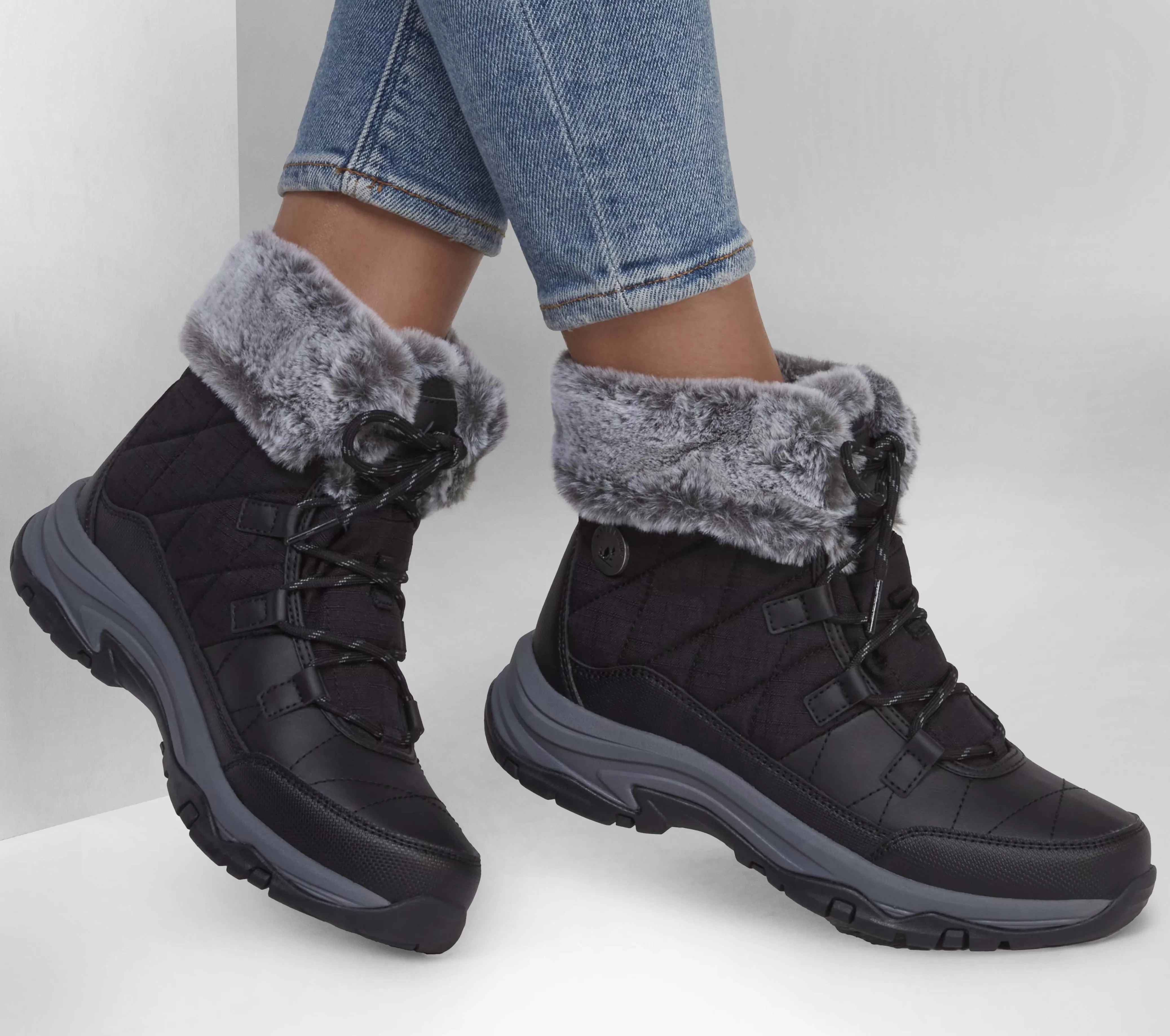 SKECHERS Relaxed Fit: Trego - Winter Feelings | Mujer Con Cordones | Botas