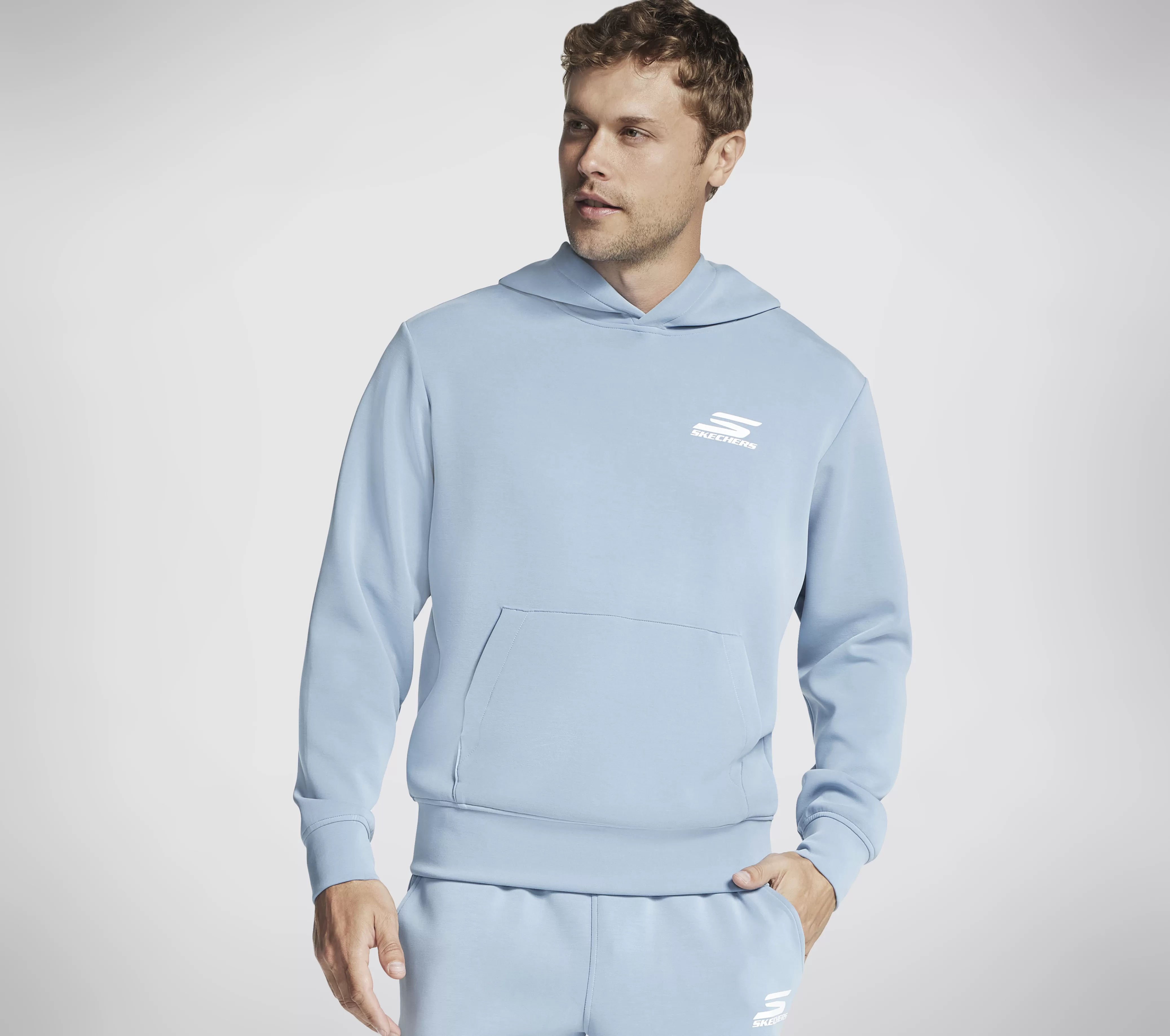 SKECHERS Skech Cloud Elevate Hoodie | Hombre Partes De Arriba | Partes De Arriba