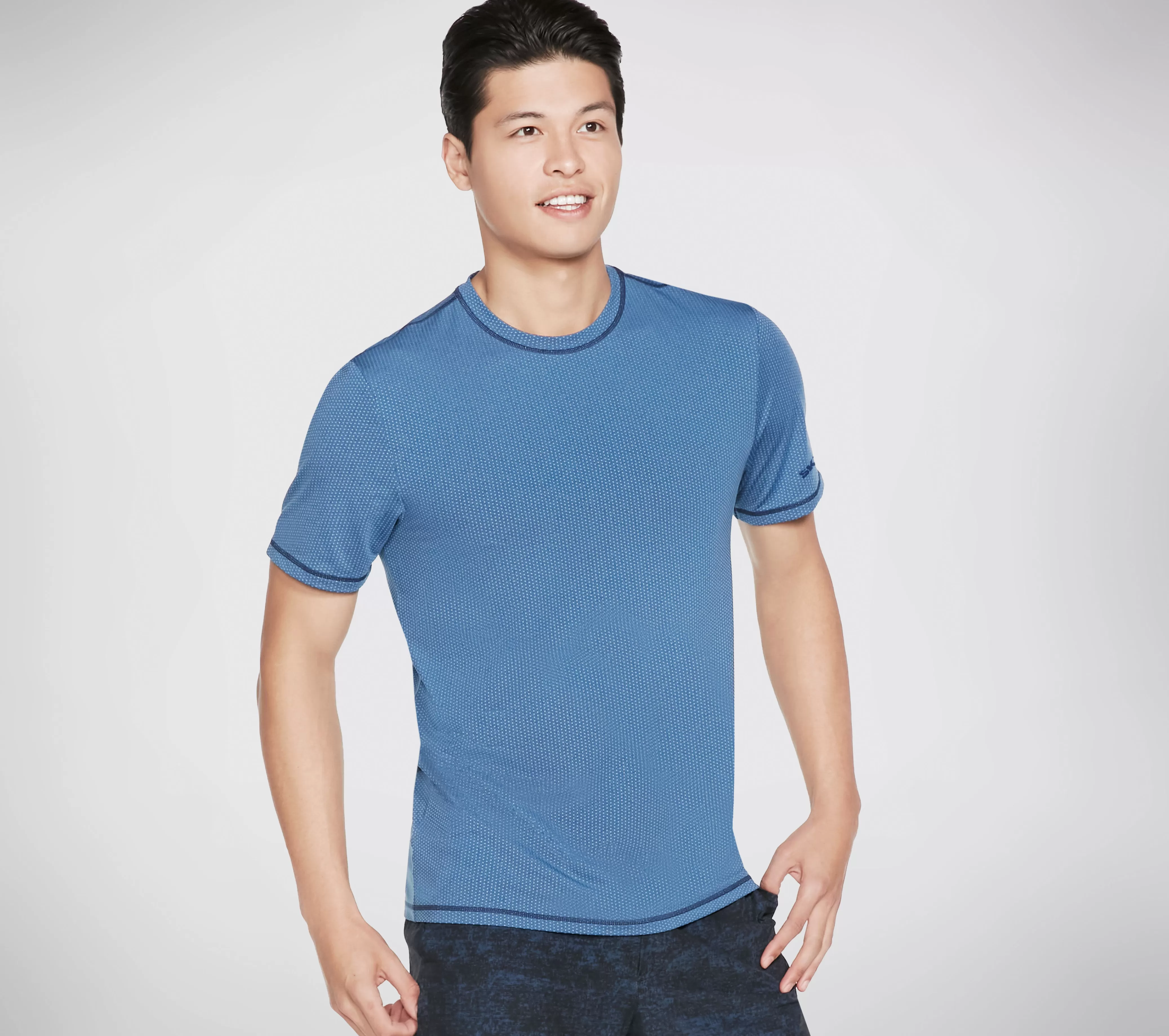 SKECHERS Apparel Kinetic Tee Shirt | Hombre Partes De Arriba | Partes De Arriba