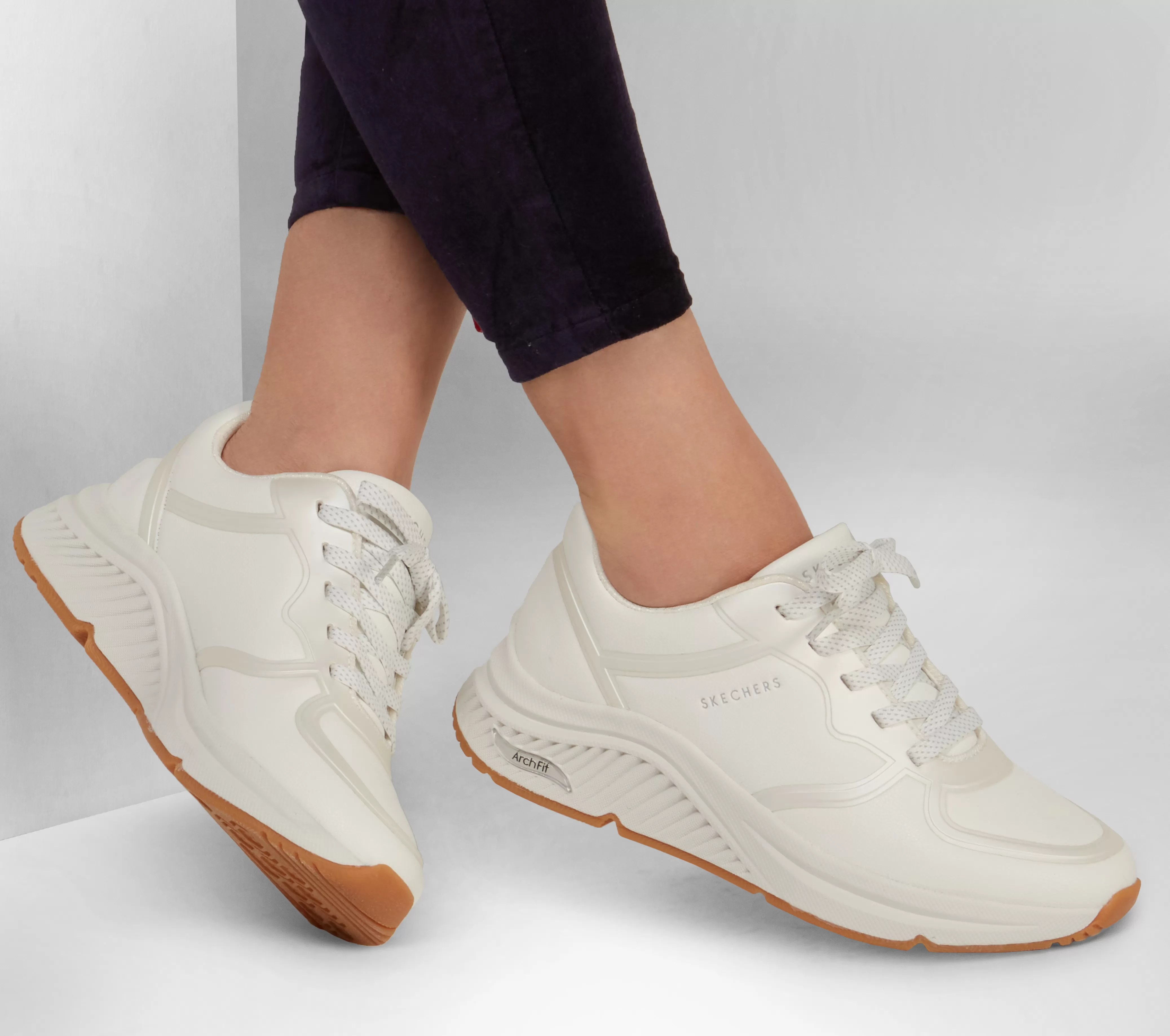 SKECHERS Arch Fit S-Miles - Mile Makers | Mujer Con Cordones | Zapatillas Casual