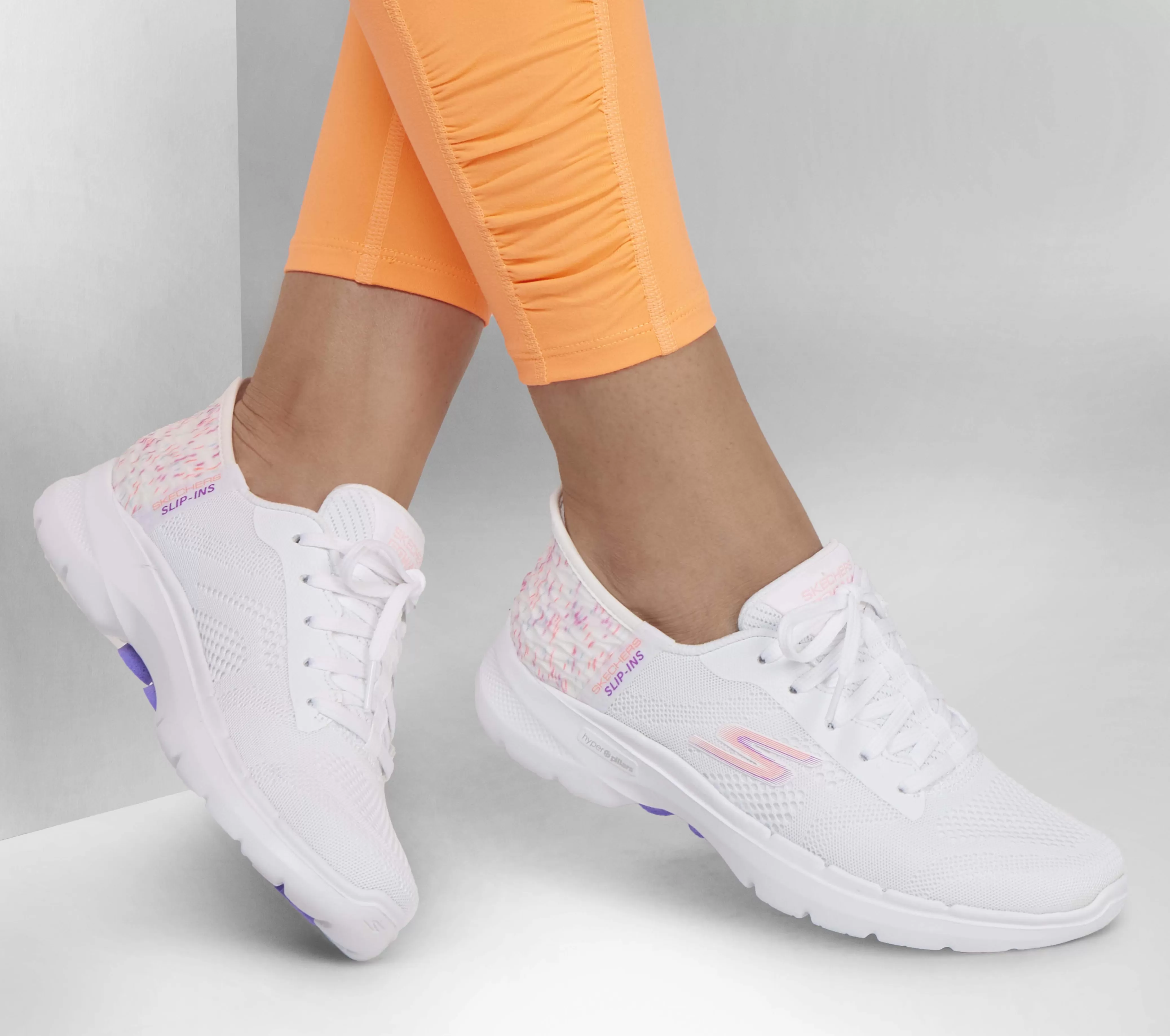 SKECHERS Slip-Ins: GO WALK 6 - Vivid Idea | Mujer Sin Cordones | Hands Free Slip-Ins